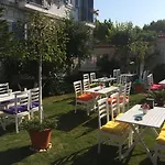 Hotel Kayezta 2*